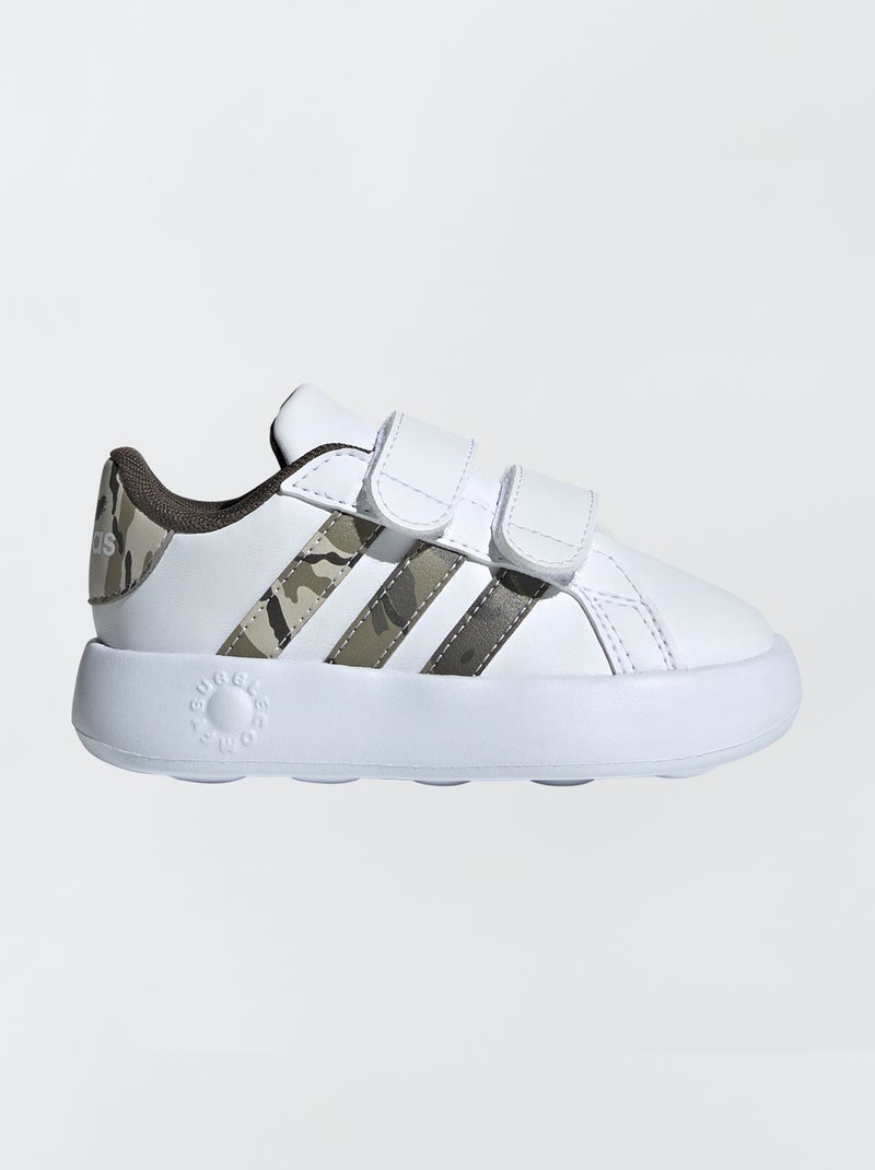 Sneakers met camouflageprint 'adidas' wit - Kiabi