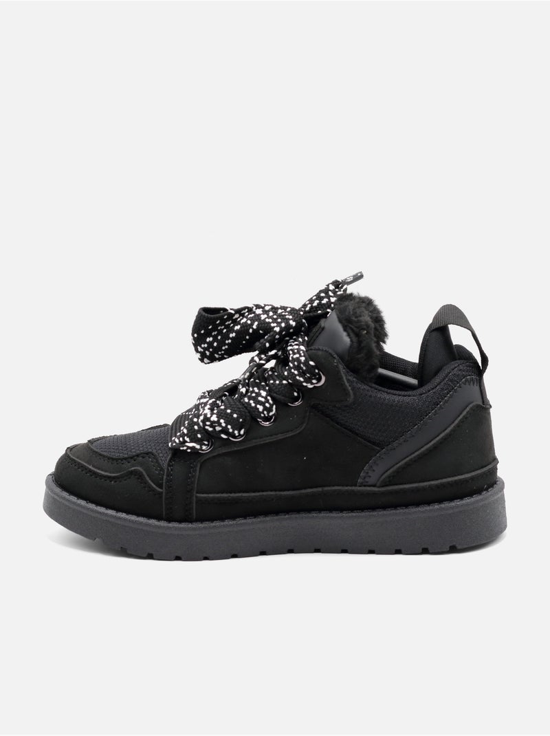 Sneakers met veters Zwart - Kiabi