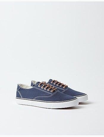 Sneakers, MO Fashion