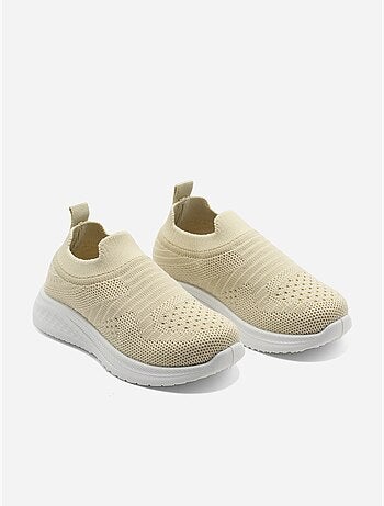 Sneakers om aan te trekken