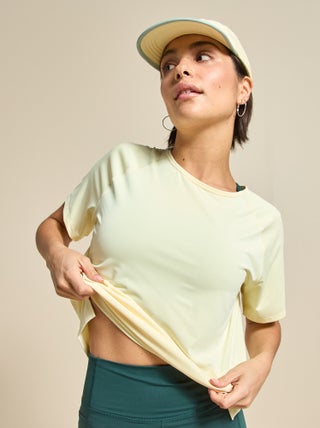 Soepel T-shirt met split aan de achterkant - (ekstract)