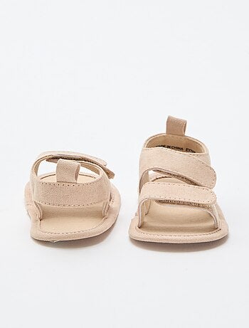Soepele sandalen met 2 bandjes