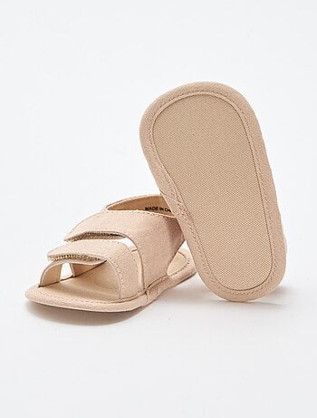 Soepele sandalen met 2 bandjes