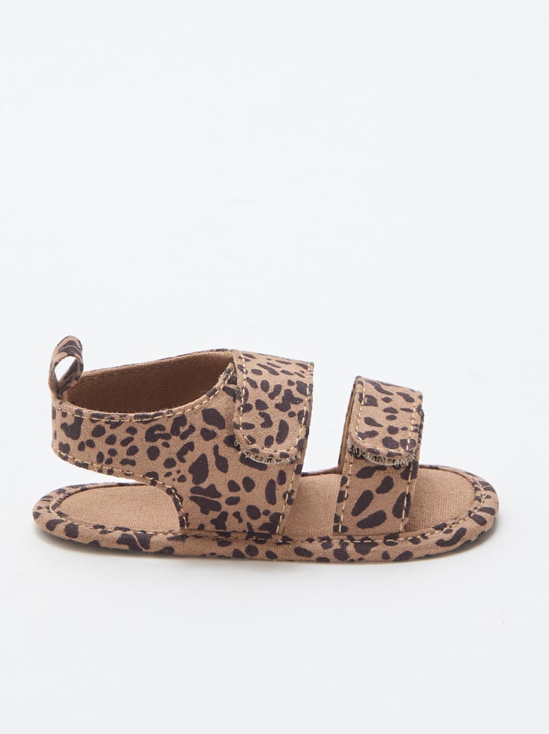 Soepele sandalen met 2 bandjes Bruin - Kiabi