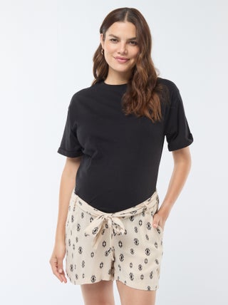 Soepele zwangerschapsshort 'Only'