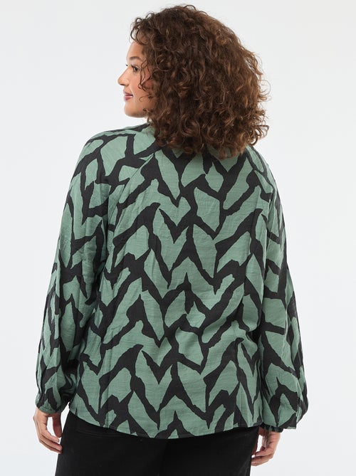 Soepelvallende blouse met maokraag 'Only Carmakoma' - Kiabi