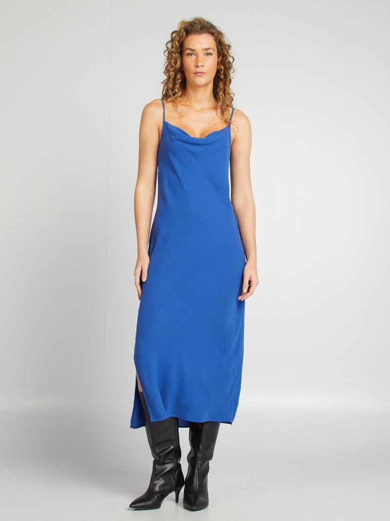 Soepelvallende jurk met watervalhals BLAUW - Kiabi