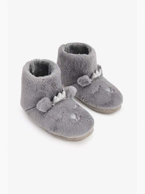 Softy huisslof met dierborduursel penti - Kiabi Softy huisslof met dierborduursel penti - Kiabi