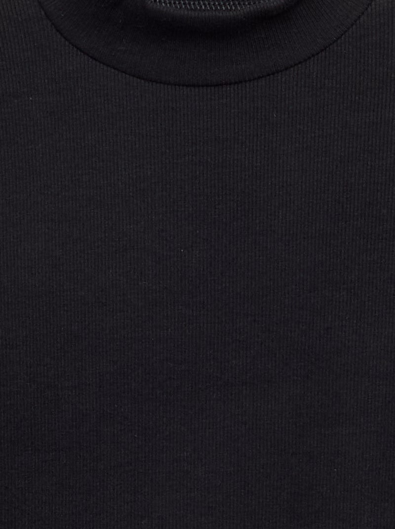 Sous-pull uni avec finitions ondulées Noir - Kiabi