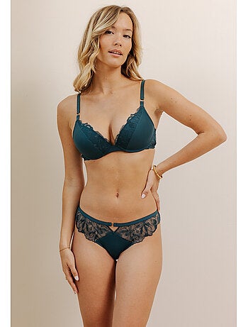 Soutien-gorge à coques clara