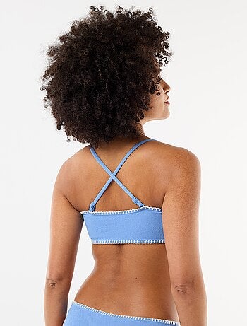 Soutien-gorge bandeau avec surpiqûres contrastées