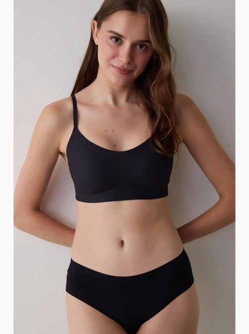 Soutien-gorge bralette fit sans armatures et sans coutures penti - Kiabi Soutien-gorge bralette fit sans armatures et sans coutures penti - Kiabi