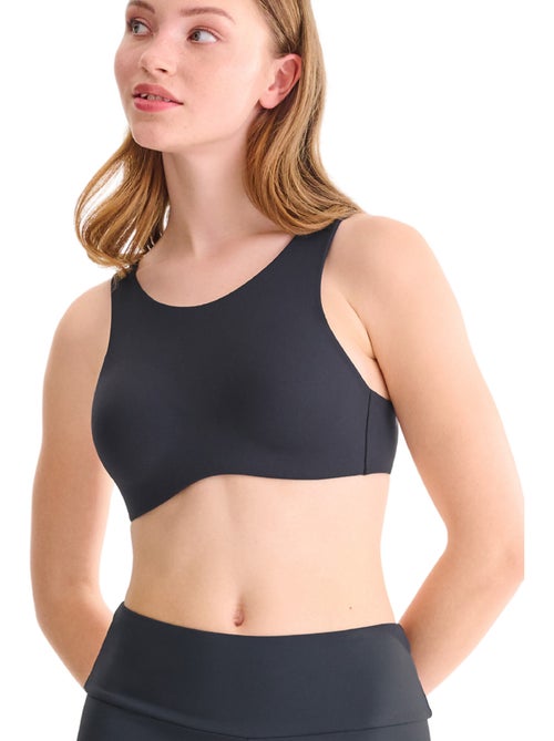 Soutien-gorge brassière de sport préformée sans armatures free move - Kiabi Soutien-gorge brassière de sport préformée sans armatures free move - Kiabi