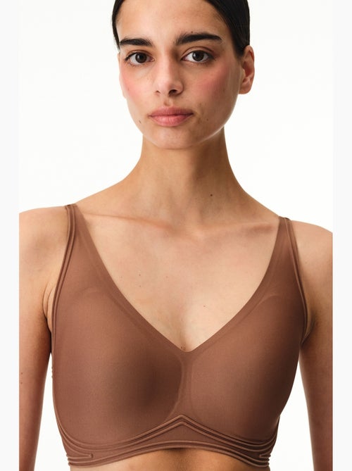 Soutien-gorge contour invisible à coques amovibles penti - Kiabi Soutien-gorge contour invisible à coques amovibles penti - Kiabi