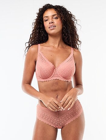 Soutien-gorge corbeille emboîtant en dentelle