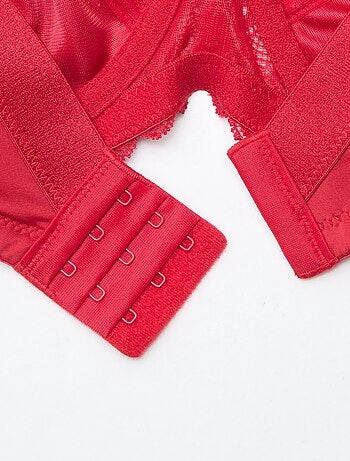 Soutien-gorge corbeille en dentelle ajourée