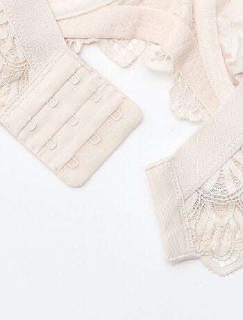 Soutien-gorge corbeille en dentelle