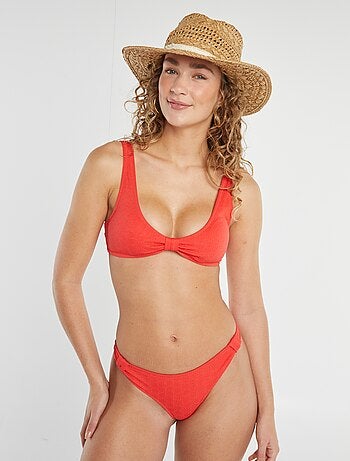 Soutien-gorge de bain en matière reliefée