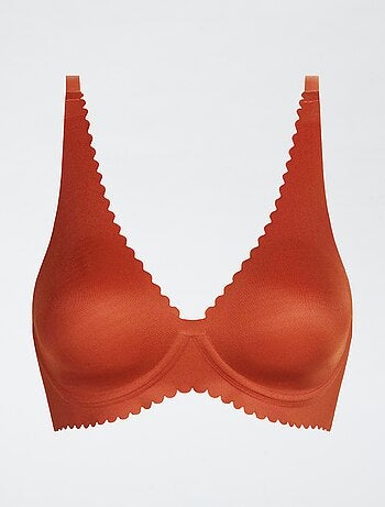 Soutien-gorge 'Dim' 'Body touch' moulé avec bonnets pré-formés