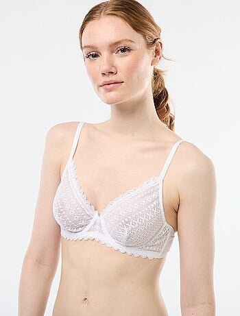 Soutien-gorge en dentelle transparente
