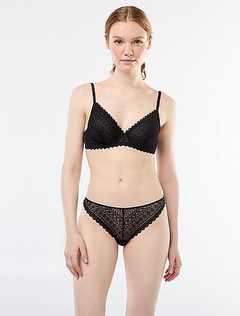 Soutien-gorge en dentelle transparente