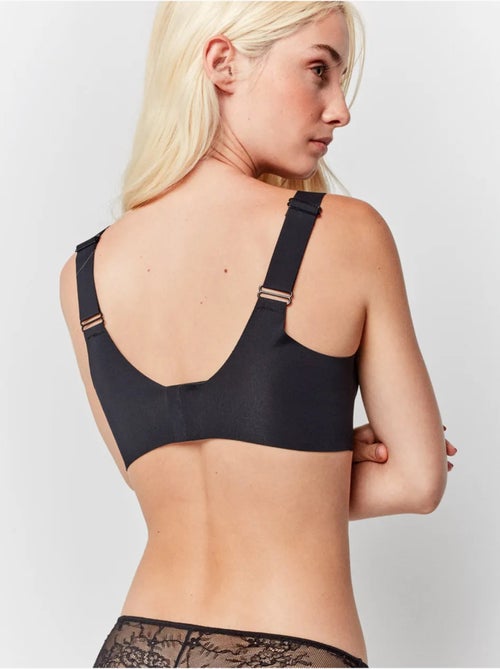 Soutien-gorge grande capacité sans armature et mousse amovible - Kiabi Soutien-gorge grande capacité sans armature et mousse amovible - Kiabi