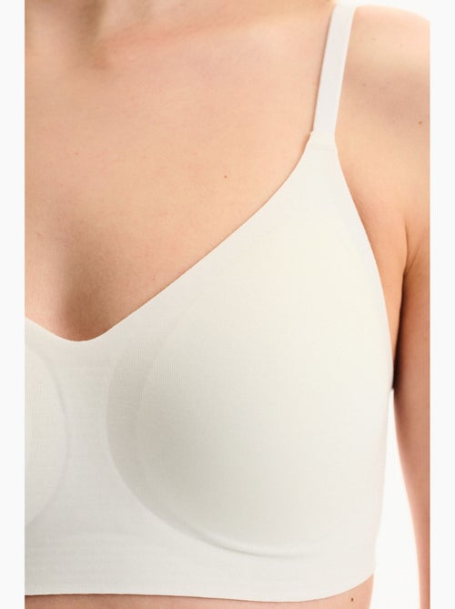 Soutien-gorge invisible sans armatures penti - Kiabi Soutien-gorge invisible sans armatures penti - Kiabi