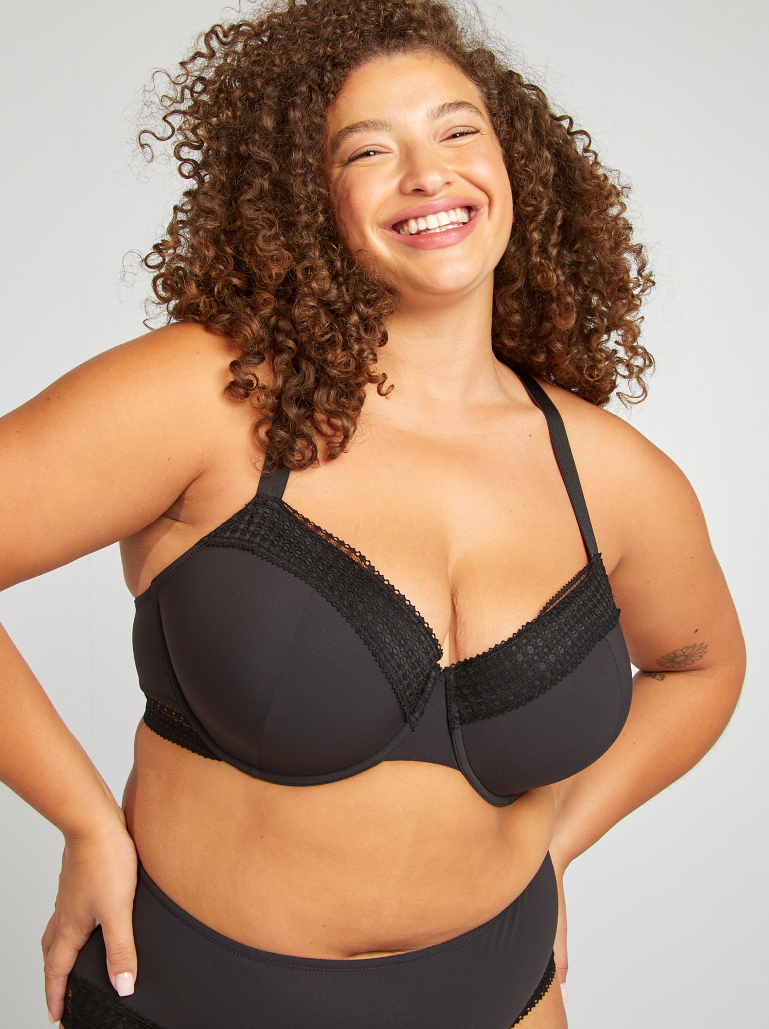 Soutien gorge grande taille noir Kiabi