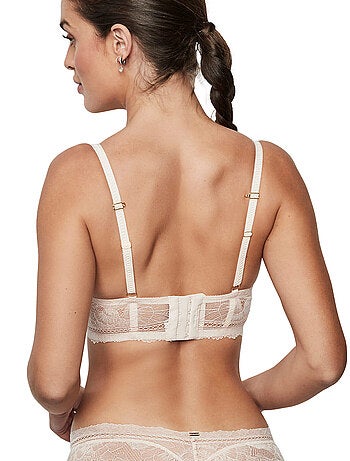 Soutien-gorge préformé décolleté profond agatha
