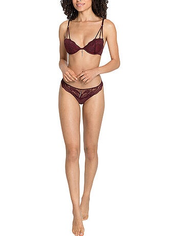 Soutien-gorge push-up temptation