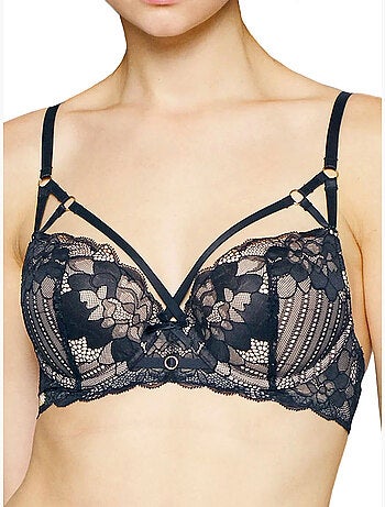 Soutien-gorge push-up temptation