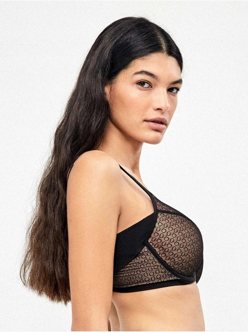 Soutien-gorge réducteur d'aisselle avec jacquard monogramme. Bonnets c, d et e - Kiabi Soutien-gorge réducteur d'aisselle avec jacquard monogramme. Bonnets c, d et e - Kiabi