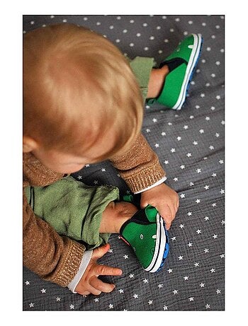 Soxo | chaussons doux pour bébé crocodile