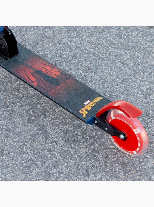 Spiderman trottinette pliante à 2 roues avec lumières - Kiabi