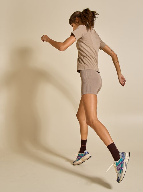 Sport T-shirt met tweedehuid-effect - (ekstract) - Kiabi