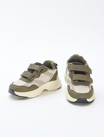 Sportschoenen van mesh