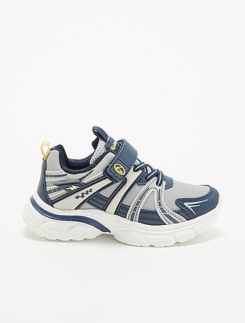 Sportsneakers met klittenbandsluiting en elastische veters