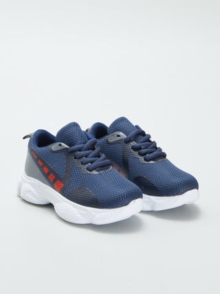 Sportsneakers van mesh