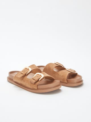 Stevige slippers met dubbel riempje