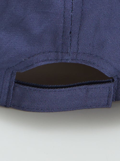 Stoffen pet met borduursel - Kiabi