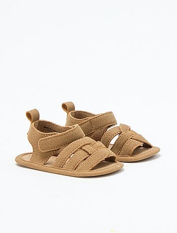 Stoffen sandalen met gekruiste bandjes