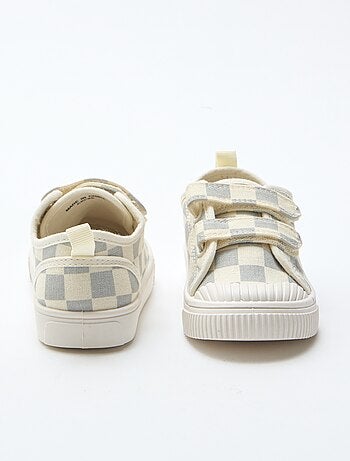 Stoffen sneakers met dambordprint