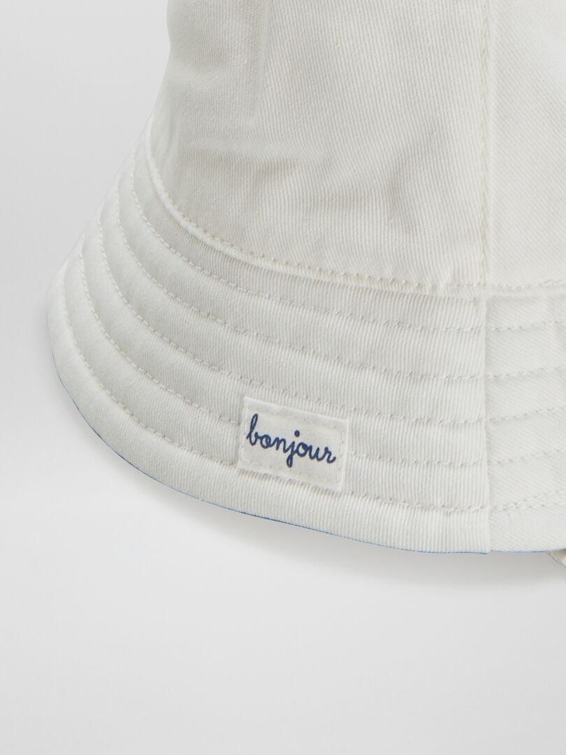 vissershoedje met touwtje