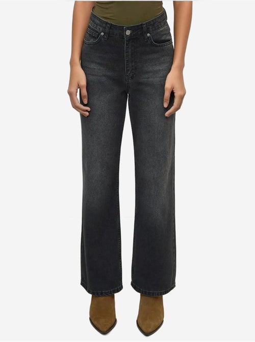 Straight leg denim jeans hiccup - Kiabi Straight leg denim jeans hiccup - Kiabi