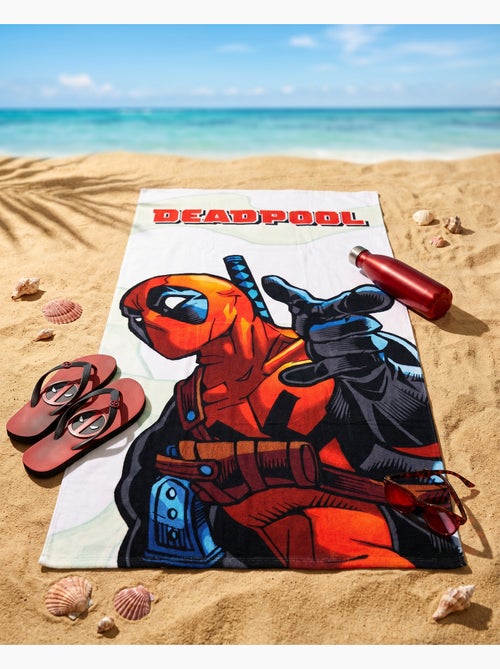 Strandlaken Deadpool 70x140cm – HD Comic Print – 100% Polyester – Officiële Marvel Licentie - Kiabi