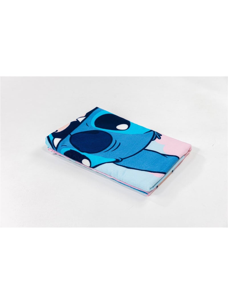 Strandlaken Disney Stitch 70x140 cm 100% Polyester Hemelsblauw/Grijs/Parelwit/Transparant - Kiabi