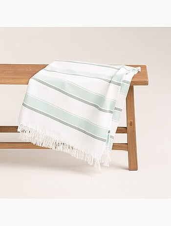 Strandpareo en handdoek van reliëfstof, Fouta - Gamusi.