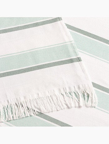 Strandpareo en handdoek van reliëfstof, Fouta - Gamusi.