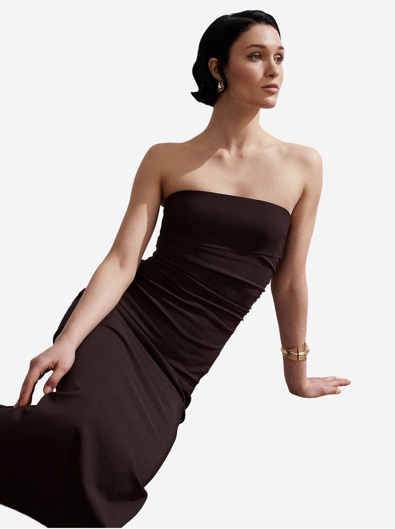 Strapless bodycon midi-jurk met split dilvin Chocoladebruin - Kiabi