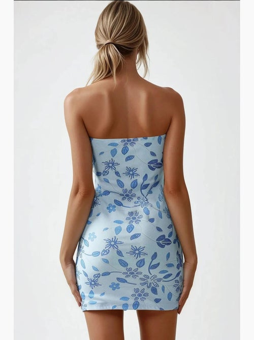 Strapless getextureerde bodycon mini-jurk hiccup - Kiabi Strapless getextureerde bodycon mini-jurk hiccup - Kiabi